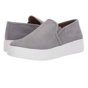 ❌SOLD❌ Steve Madden Gracy Sneaker - size 7, grey / gray